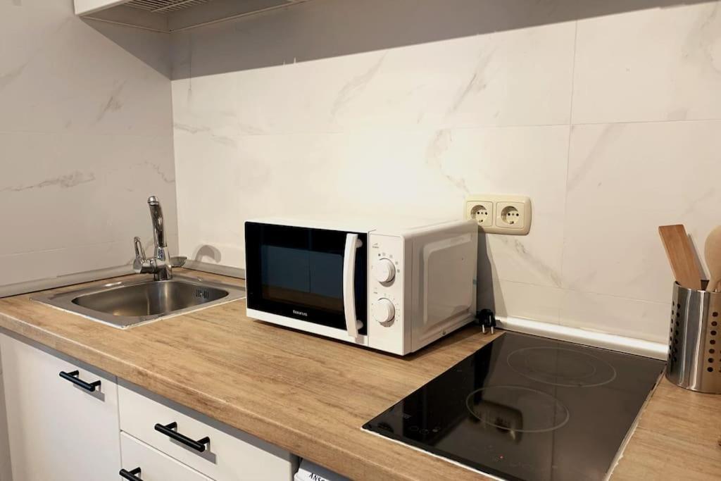 Estudio Plaza Maribel Con Parking Incluido 塞拉内华达 外观 照片
